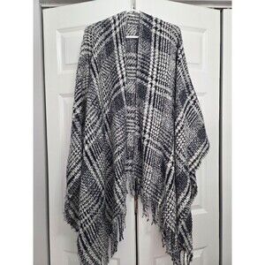 Plaid Poncho Shawl with Fringe Detail, Black & White, Women's